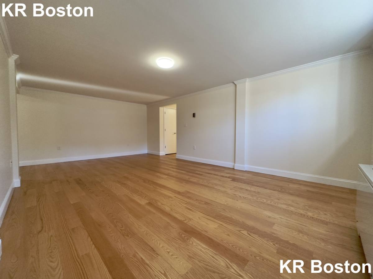Apartment for rent at 8 Captain Parker Arms #2, Lexington, MA 02421