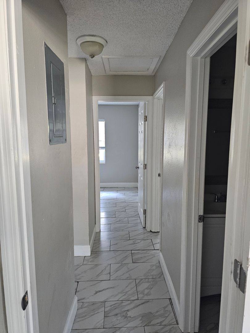 Apartment for rent at 1013 Beecher St, Leesburg, FL 34748