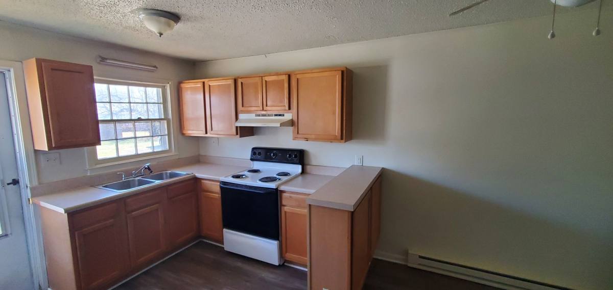 Apartment for rent at 513 Pine St, Greensboro, NC 27401
