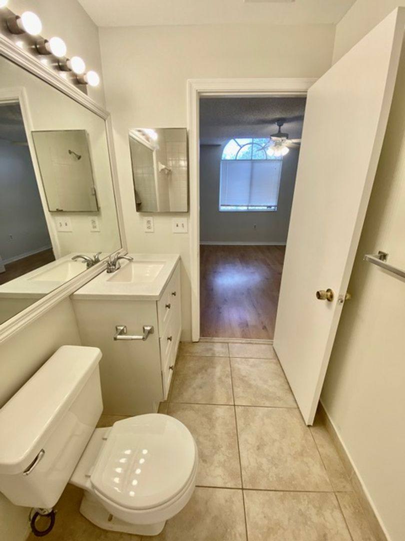 Apartment for rent at 19216 Glenmoor Dr, West Palm Beach, FL 33409