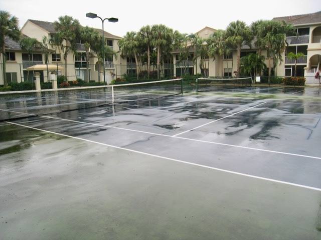 Apartment for rent at 19216 Glenmoor Dr, West Palm Beach, FL 33409
