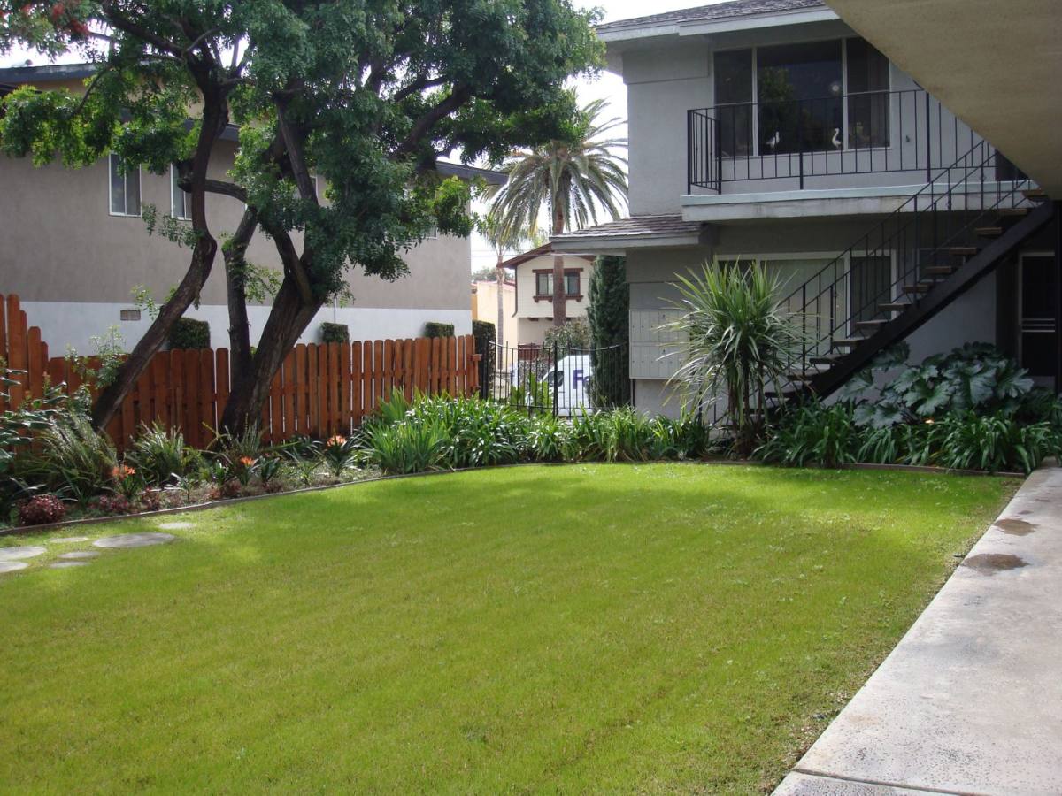 Apartment for rent at 73 Esperanza Ave, Sierra Madre, CA 91024