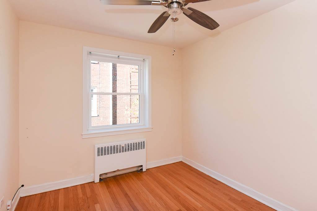 Apartment for rent at 2723 Berwyn #4, Chicago, IL 60625