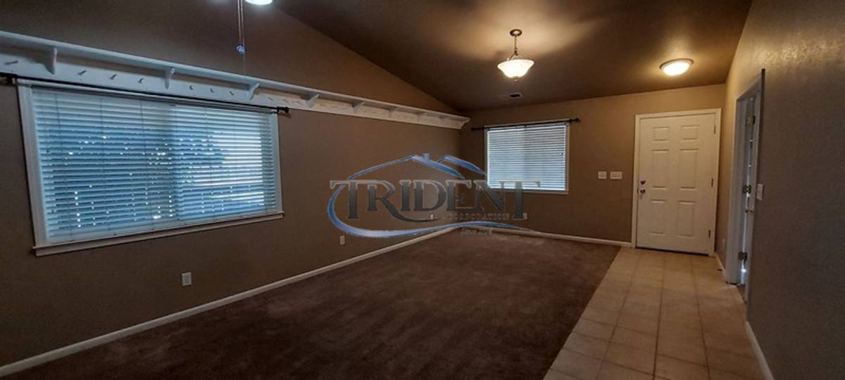 House for rent at 116 Corbin Dr, Wheatland, CA 95692
