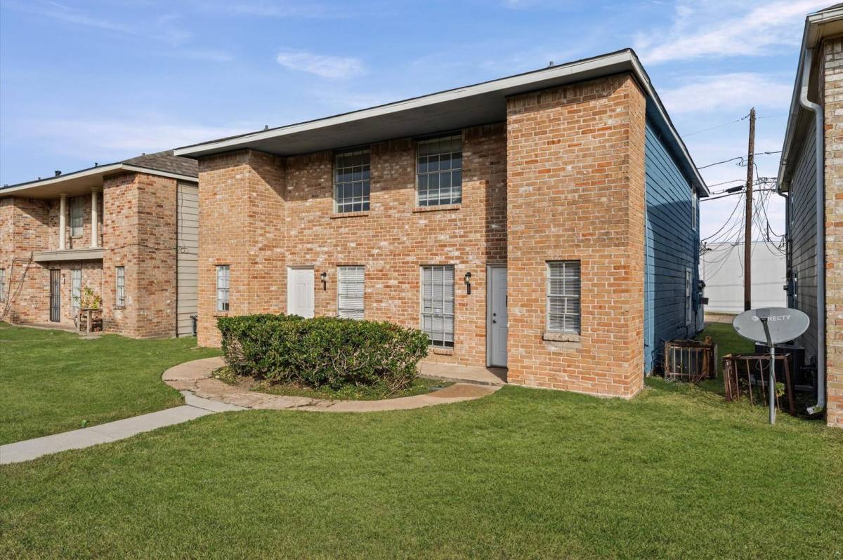 House for rent at 12206 Ormandy St, Houston, TX 77085