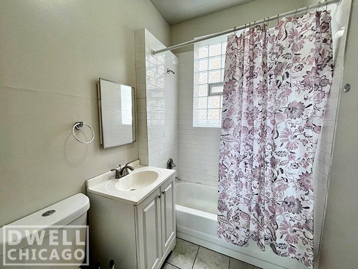 Apartment for rent at 2640 W Cermak #2, Chicago, IL 60608