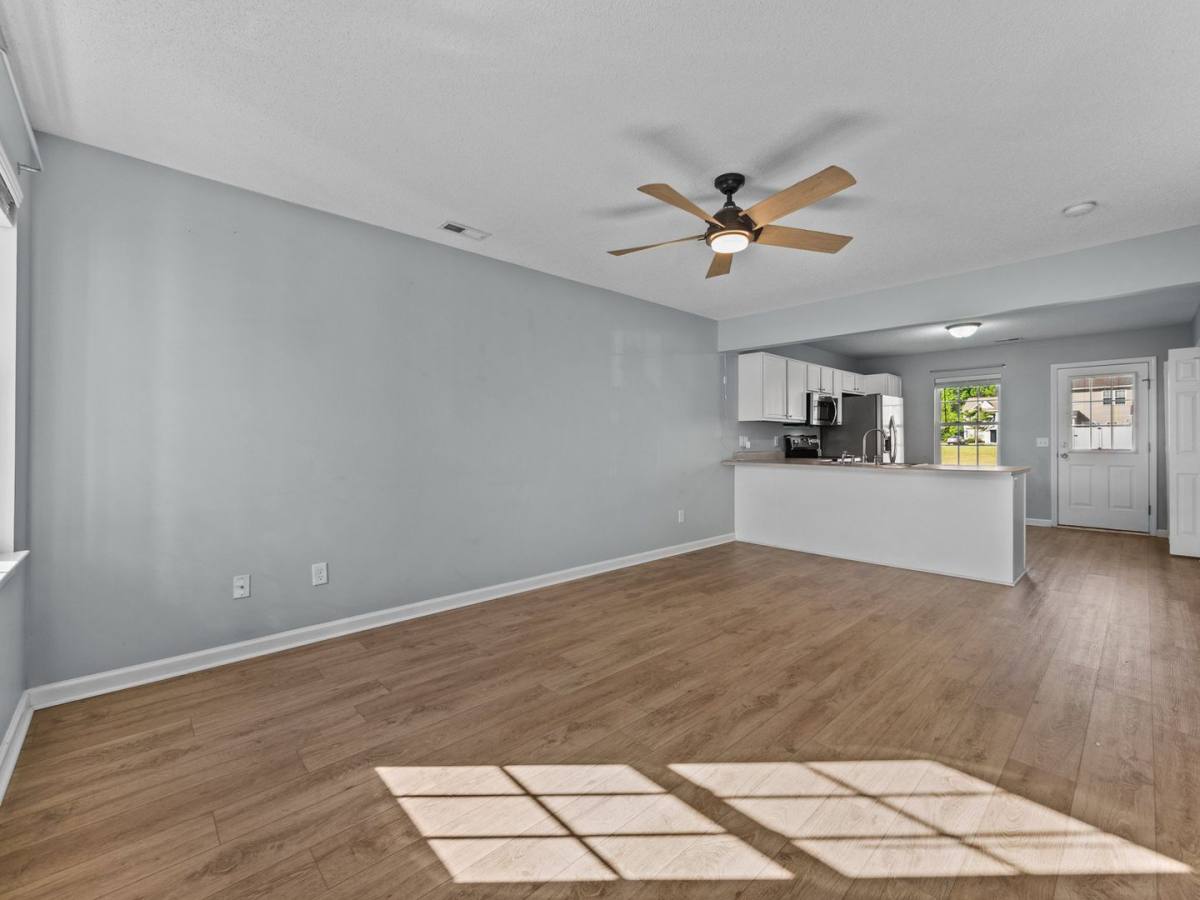 Townhouse for rent at 200 Lanieve Court, Hubert, NC 28539