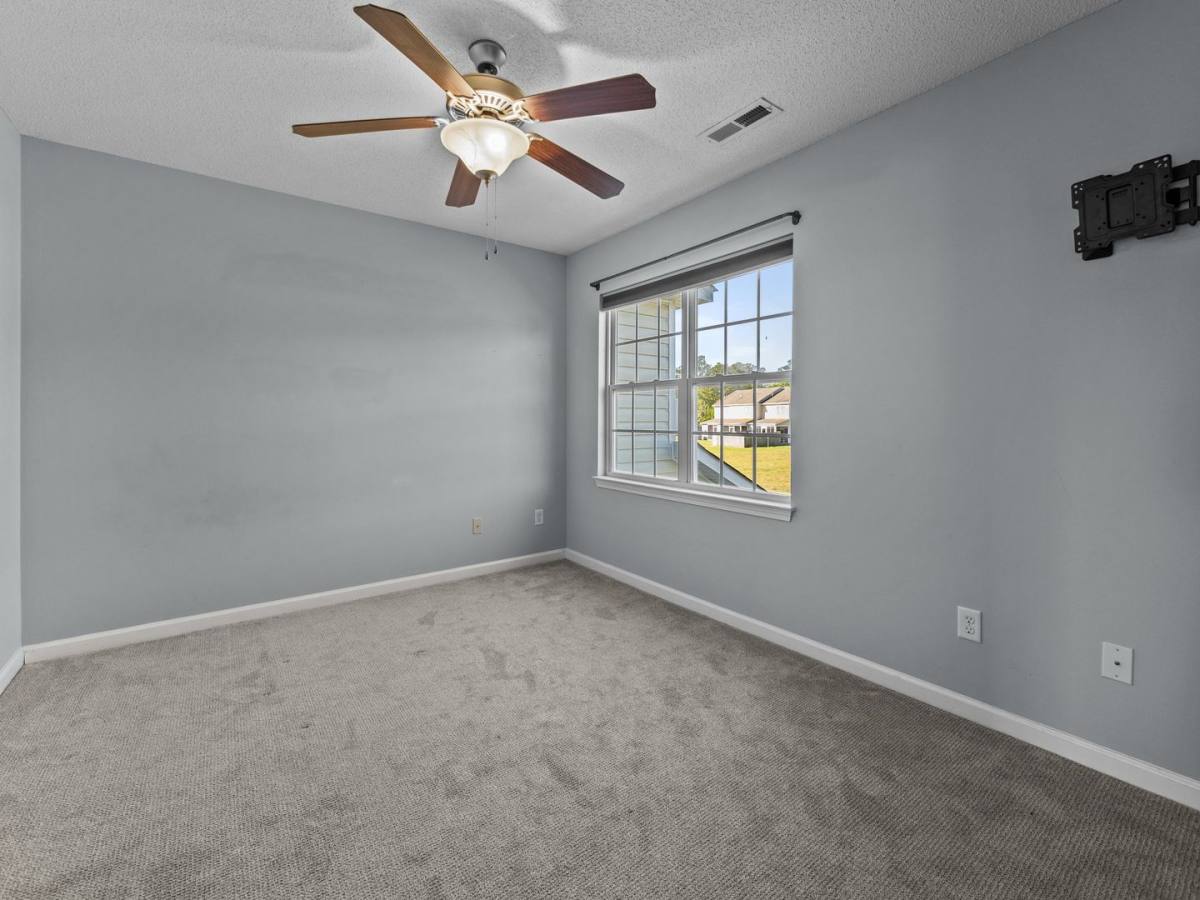 Townhouse for rent at 200 Lanieve Court, Hubert, NC 28539