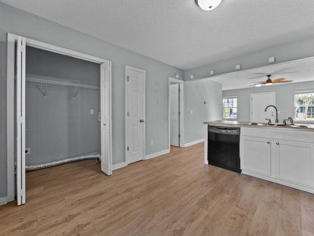 Townhouse for rent at 200 Lanieve Court, Hubert, NC 28539