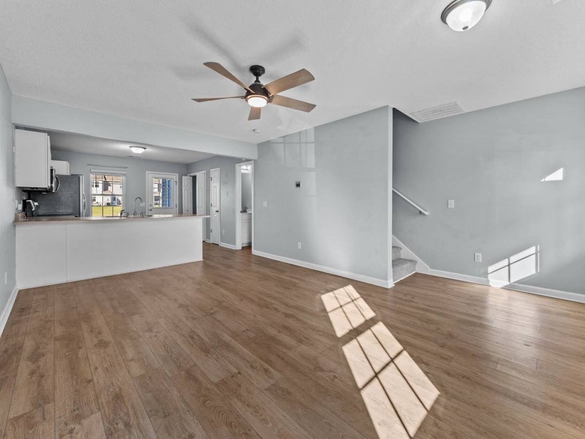 Townhouse for rent at 200 Lanieve Court, Hubert, NC 28539