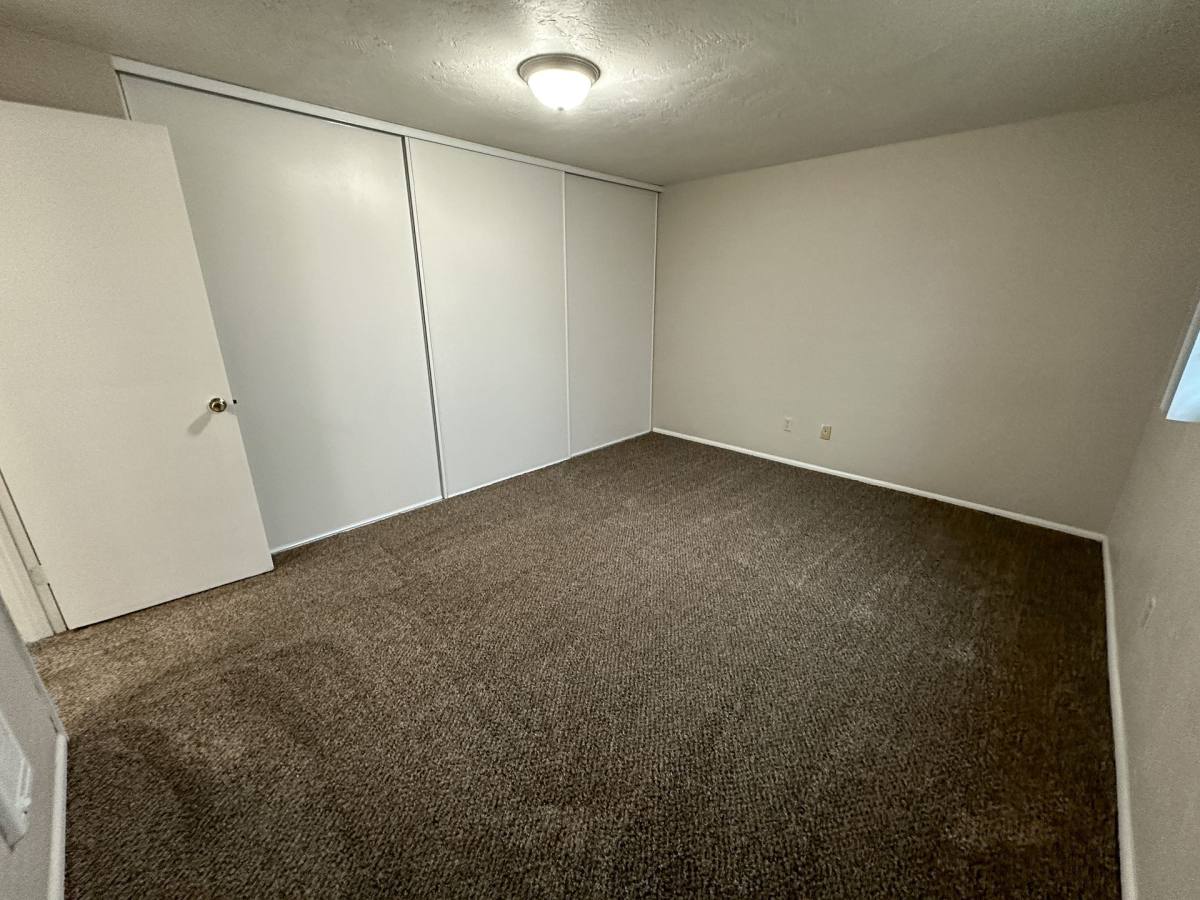 Apartment for rent at 1250 Wallace Rd NW, Salem, OR 97304