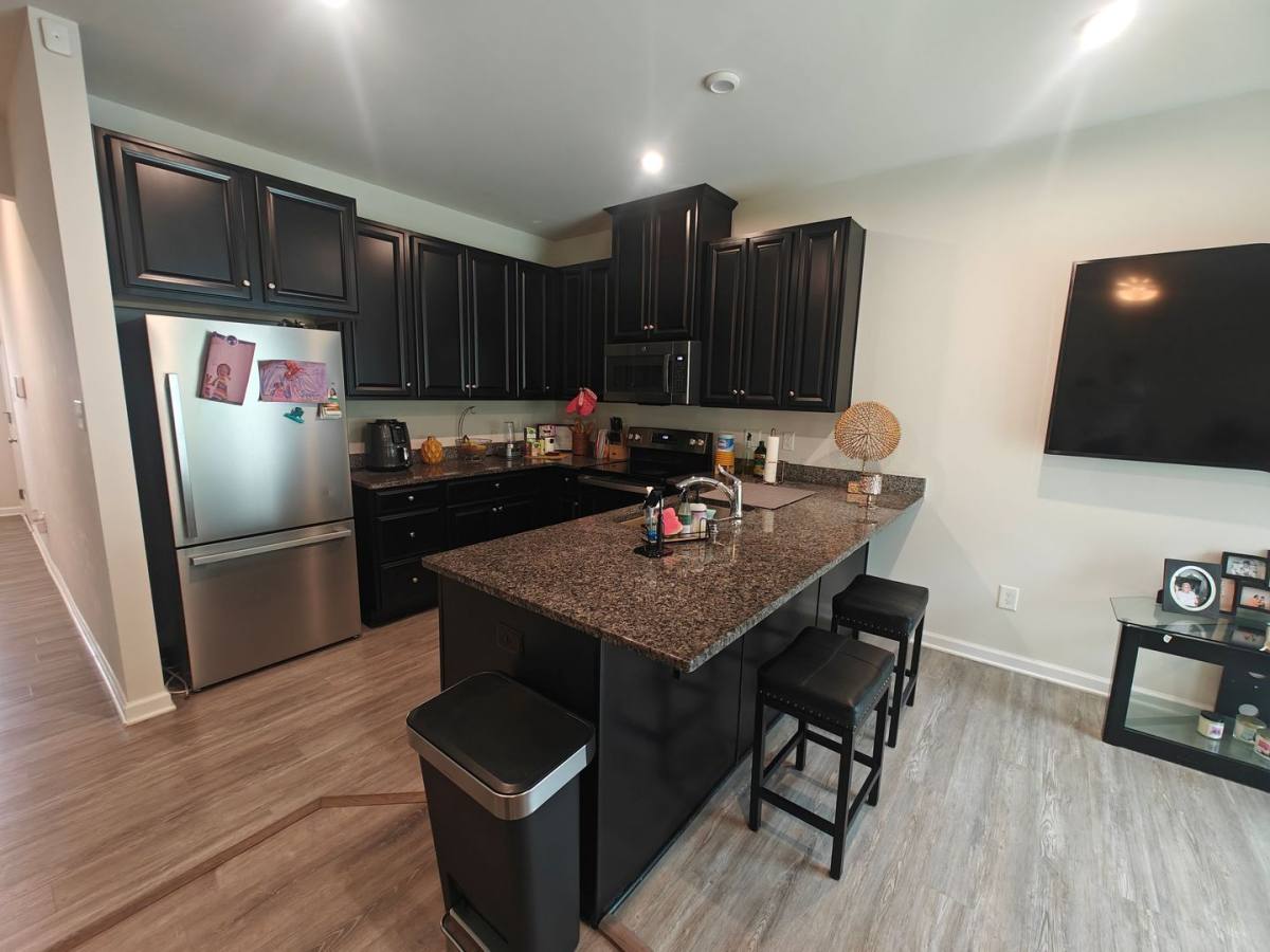 Townhouse for rent at 12624 Prestonfield Dr, Chester, VA 23836