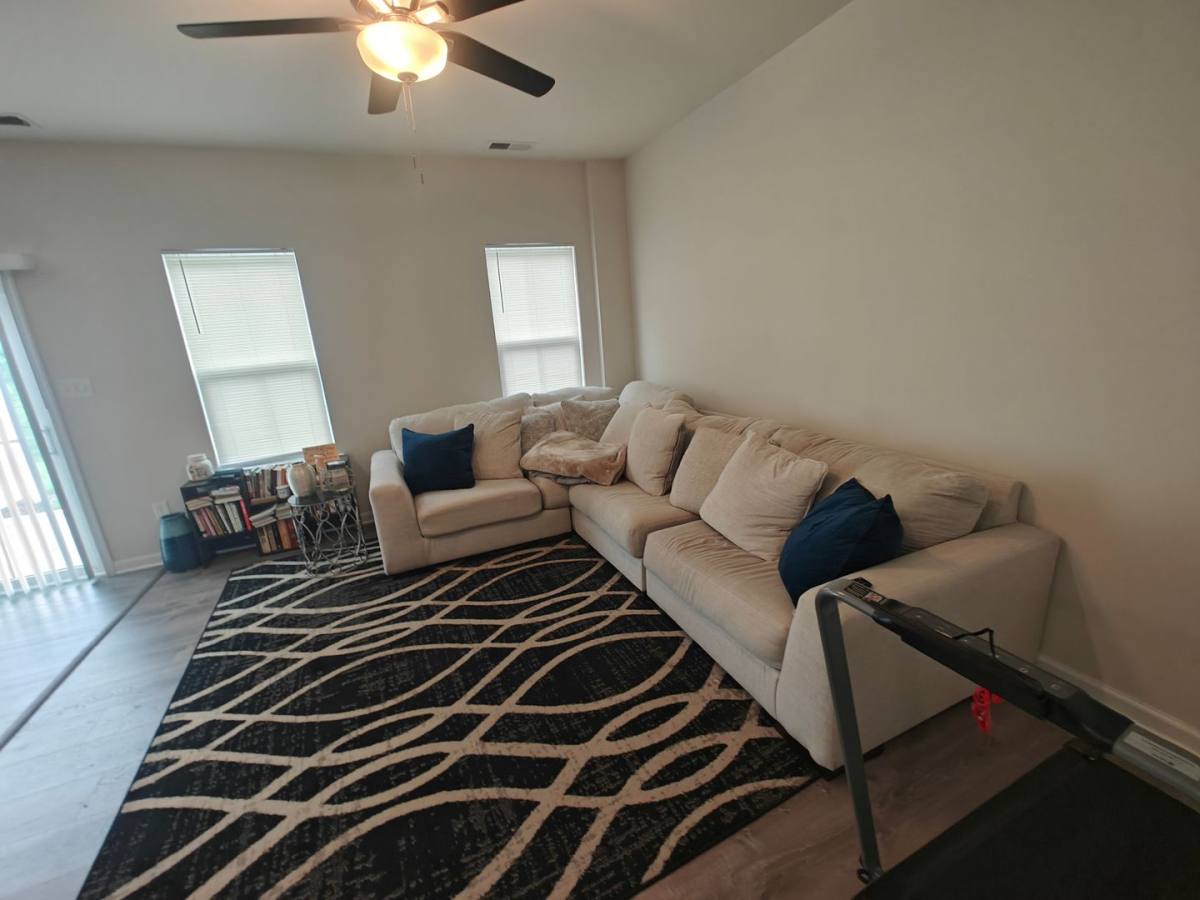 Townhouse for rent at 12624 Prestonfield Dr, Chester, VA 23836