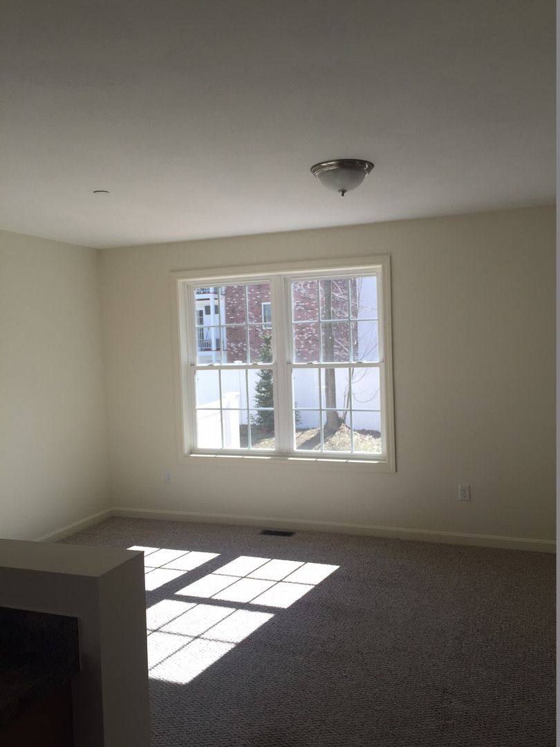 Apartment for rent at 29-35 Stoneyview Way, Manchester, NH 03102