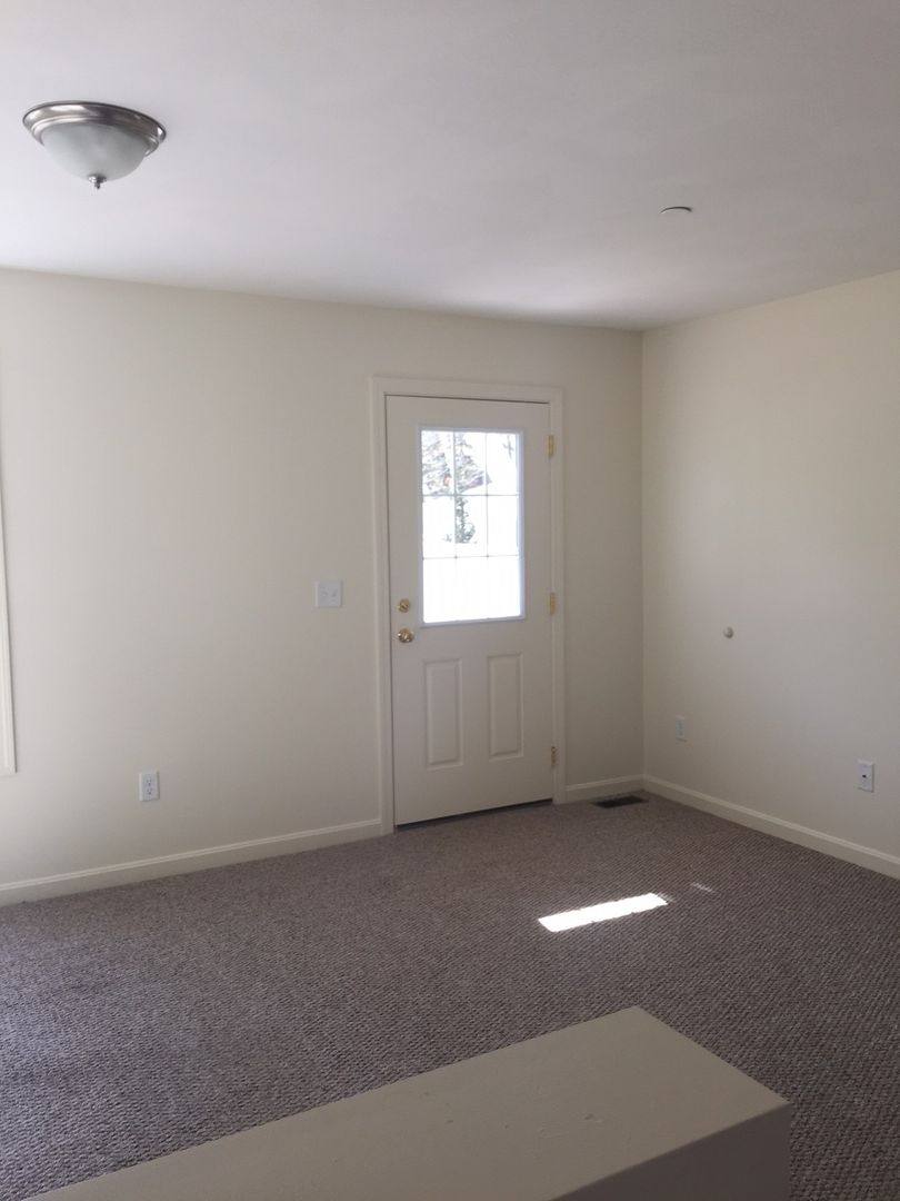 Apartment for rent at 29-35 Stoneyview Way, Manchester, NH 03102