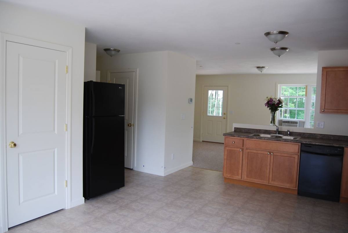 Apartment for rent at 29-35 Stoneyview Way, Manchester, NH 03102