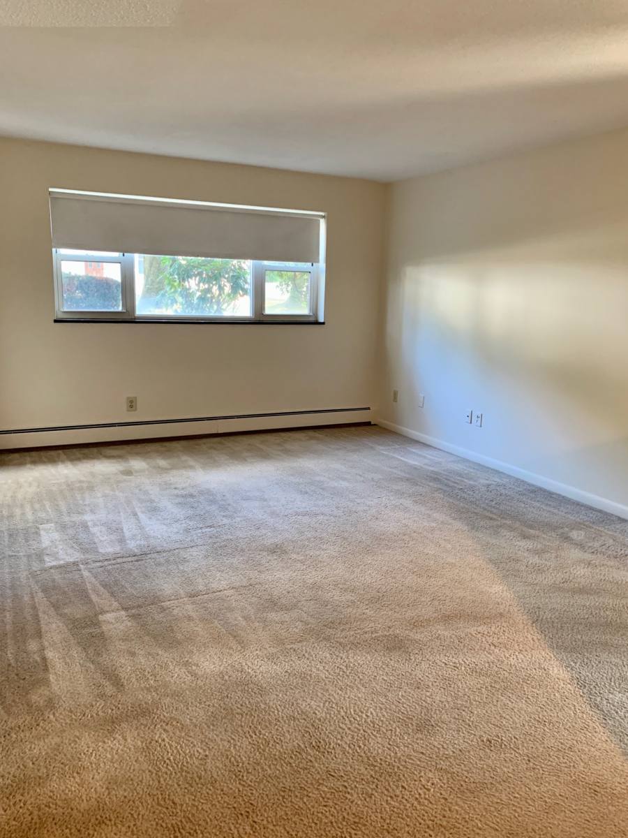 Apartment for rent at 89 Lexington St #31, Auburndale, MA 02466