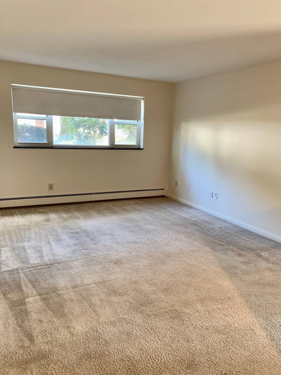 Apartment for rent at 89 Lexington St #31, Auburndale, MA 02466