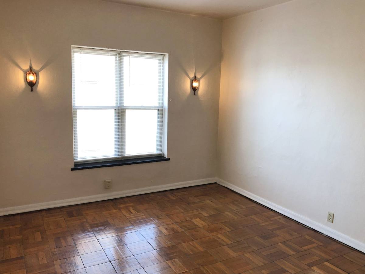 Apartment for rent at 3720 N Meridian St #BAUER, Indianapolis, IN 46208