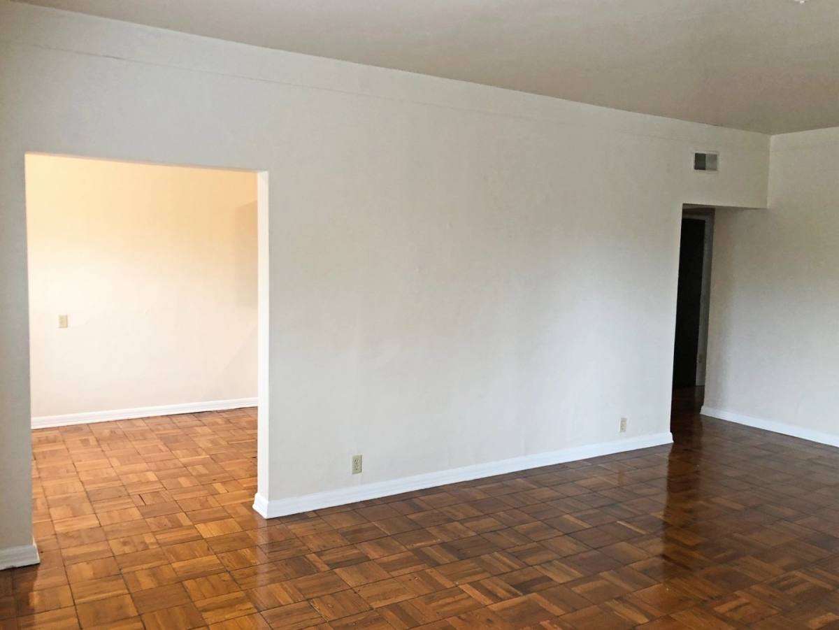 Apartment for rent at 3720 N Meridian St #BAUER, Indianapolis, IN 46208