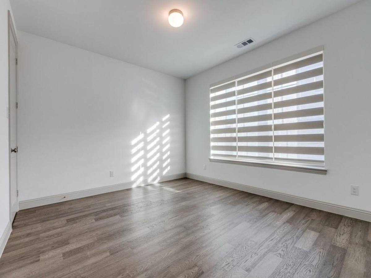 Townhouse for rent at 8126 Foraker St, Frisco, TX 75034
