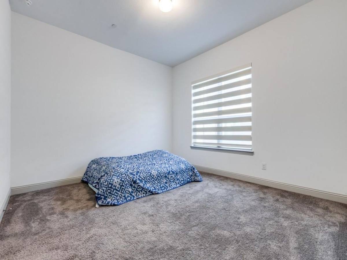 Townhouse for rent at 8126 Foraker St, Frisco, TX 75034