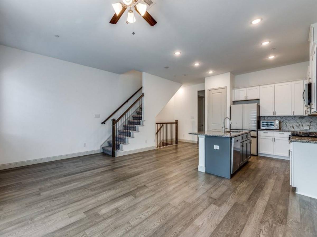 Townhouse for rent at 8126 Foraker St, Frisco, TX 75034