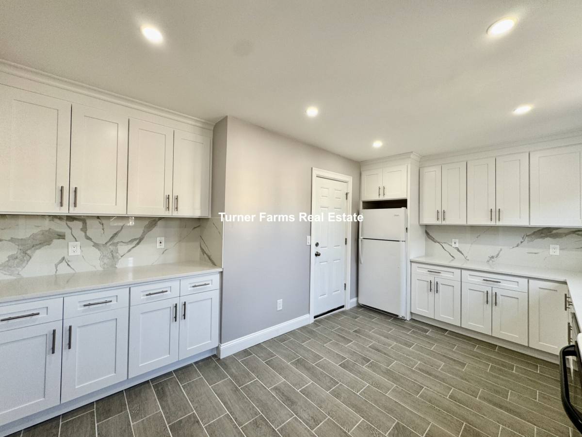 Apartment for rent at 113 Lanark Rd #1F, Brighton, MA 02135