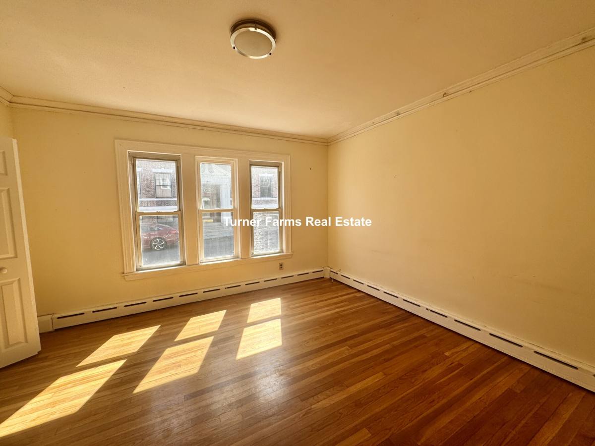 Apartment for rent at 113 Lanark Rd #1F, Brighton, MA 02135