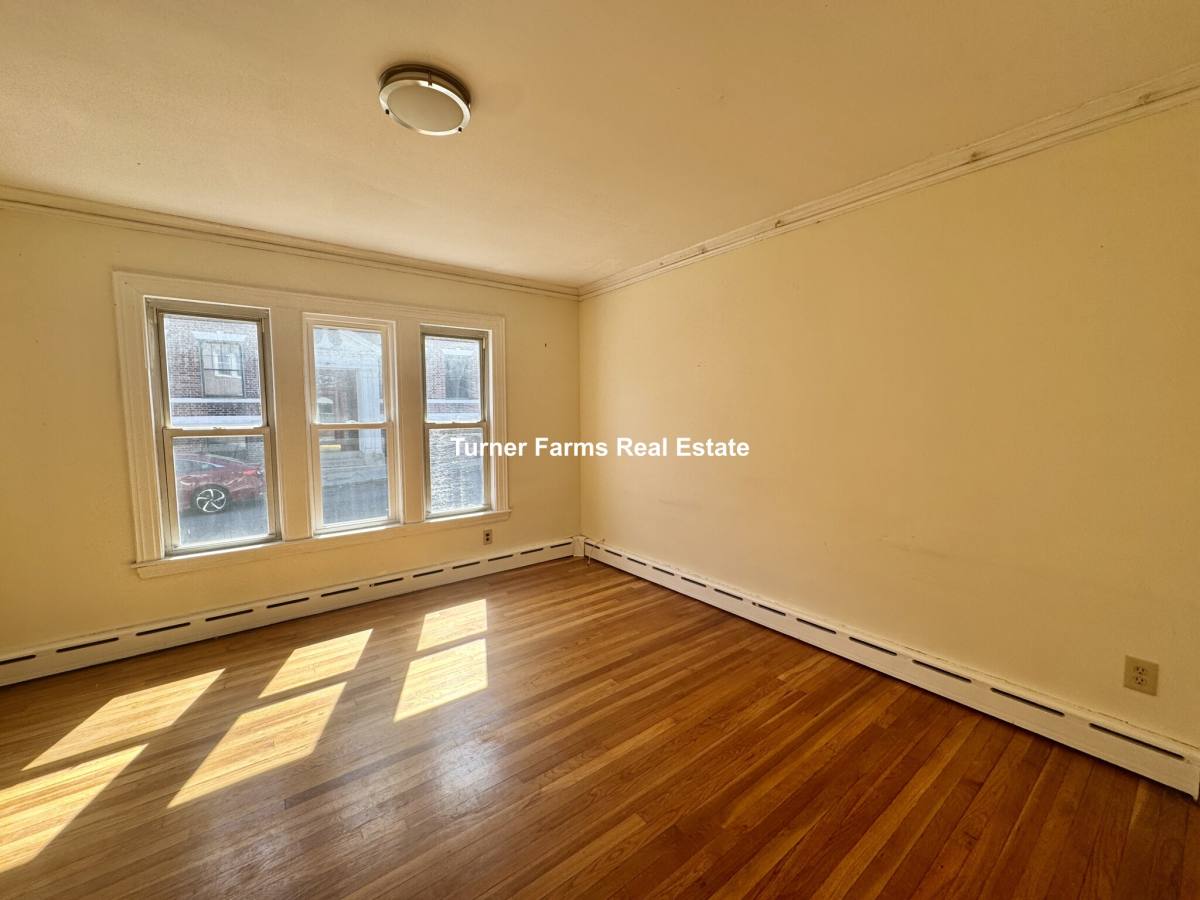 Apartment for rent at 113 Lanark Rd #1F, Brighton, MA 02135