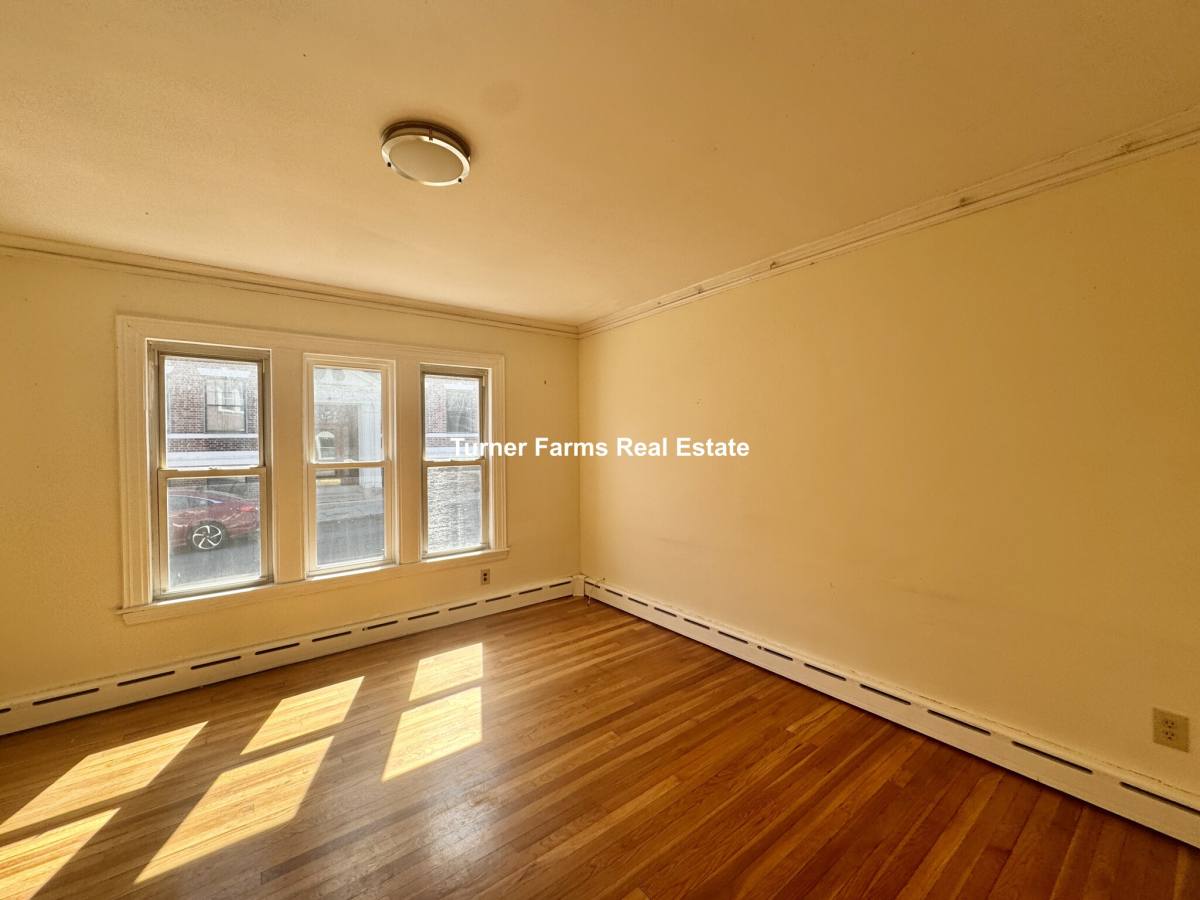 Apartment for rent at 113 Lanark Rd #1F, Brighton, MA 02135