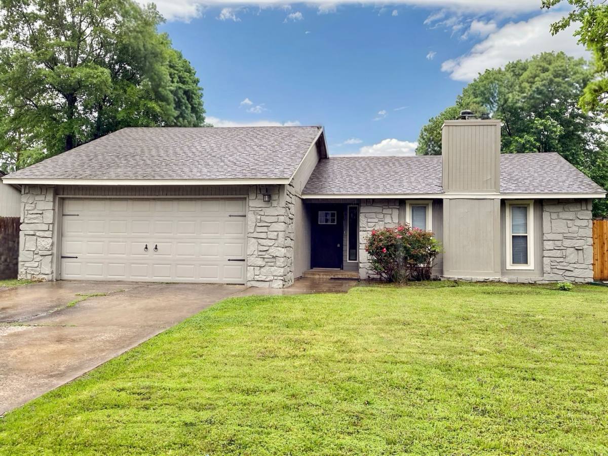 House for rent at 11473 S Emerson Place, Jenks, OK 74037