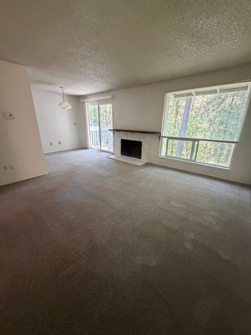 Apartment for rent at 20 S 341st Place, Federal Way, WA 98003