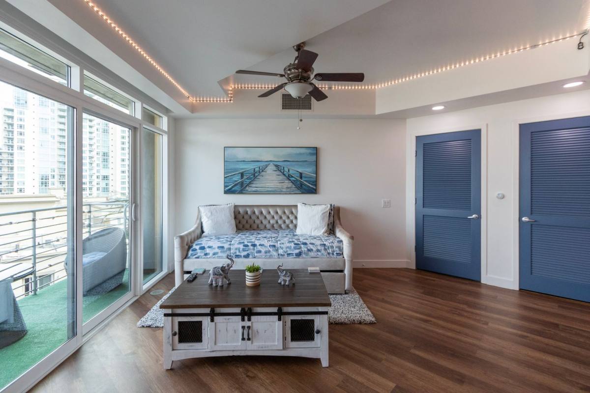 Condo for rent at 801 Ash St, San Diego, CA 92101