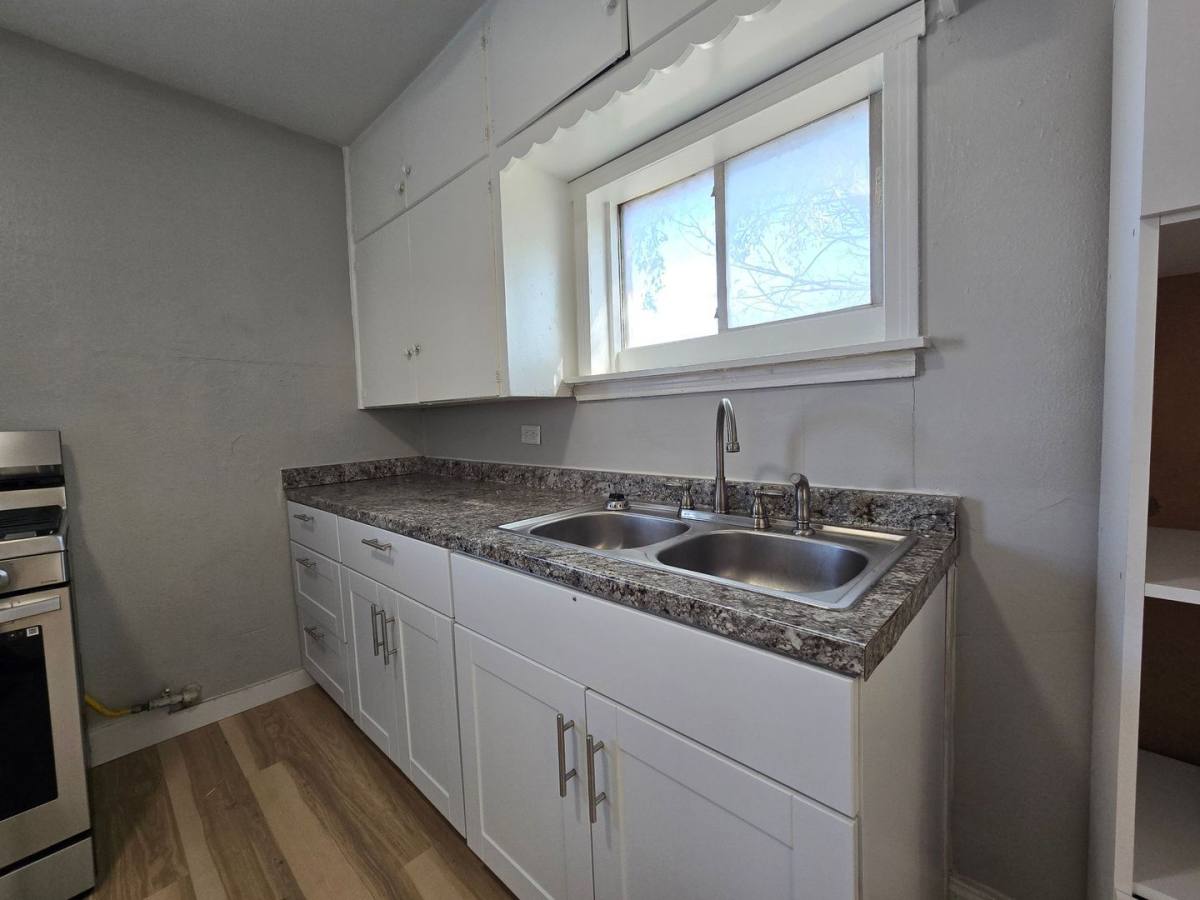 Apartment for rent at 210 W Vardeman Ave, Killeen, TX 76541