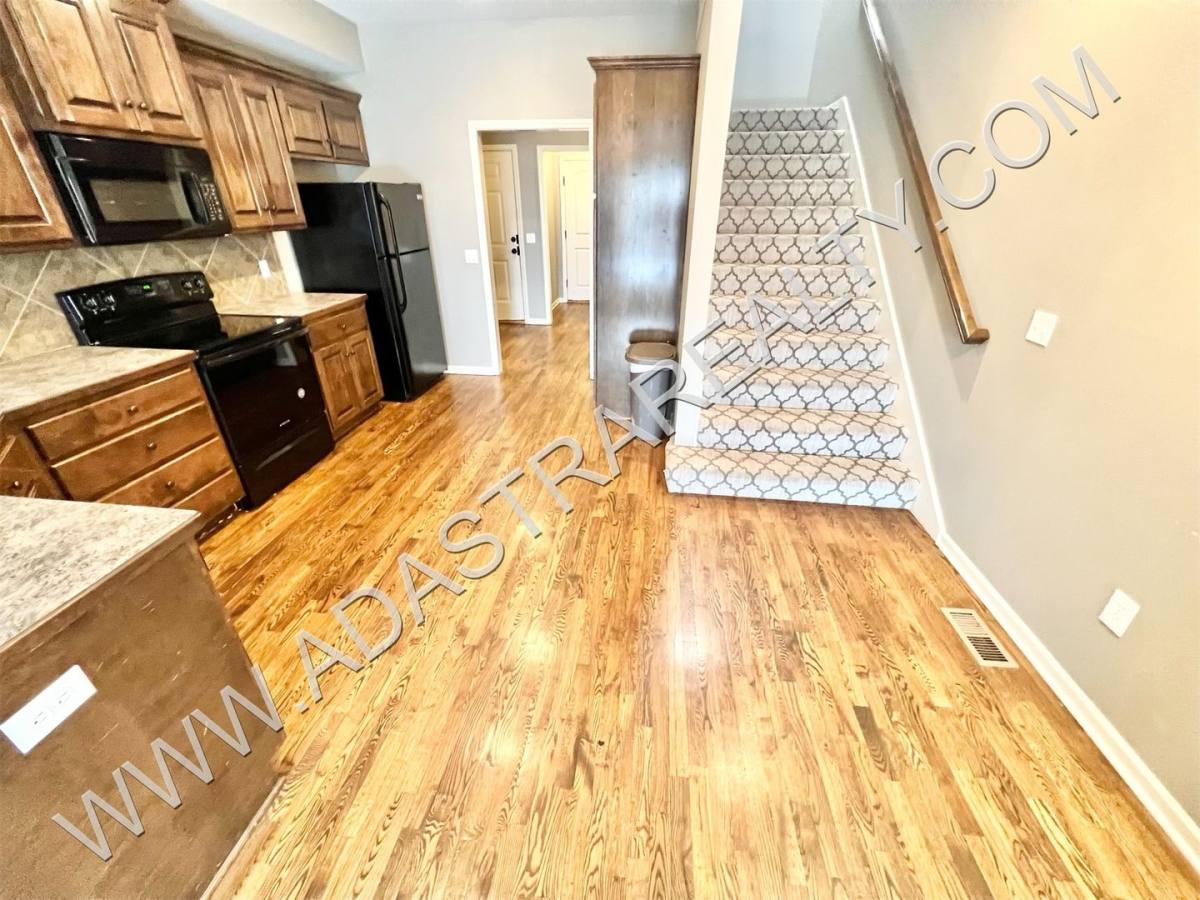 Townhouse for rent at 21790 W 123rd Terrace, Olathe, KS 66061