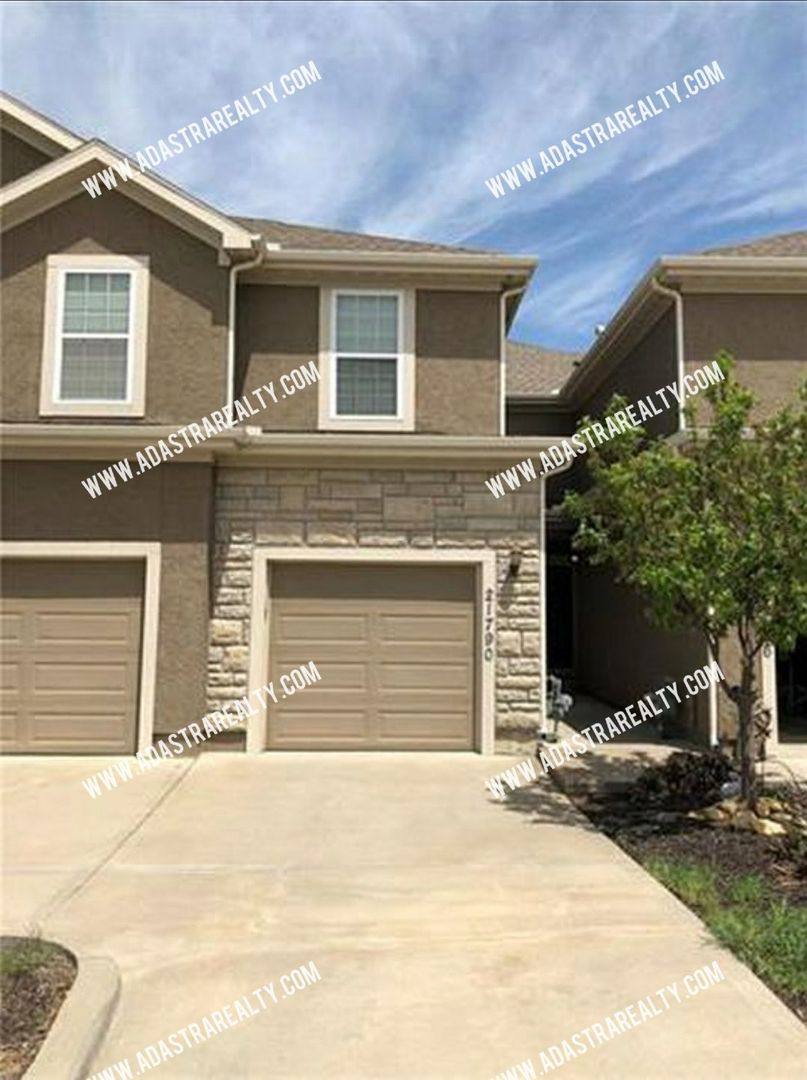 Townhouse for rent at 21790 W 123rd Terrace, Olathe, KS 66061