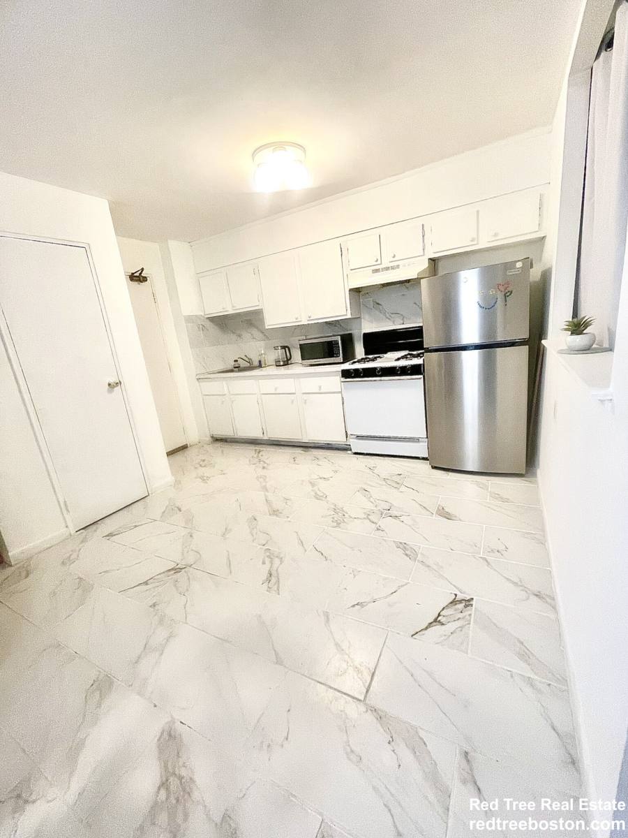 Apartment for rent at 195 Independence Ave #111, Quincy, MA 02169