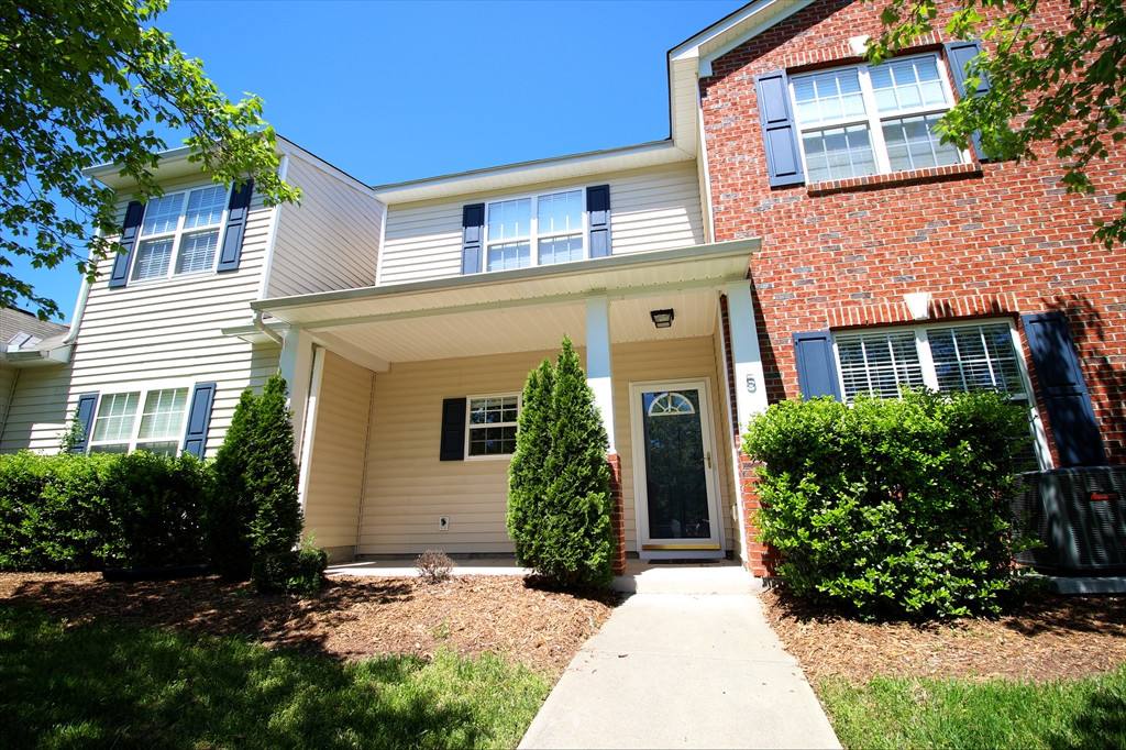 Townhouse for rent at 5 Shields Court, Durham, NC 27713