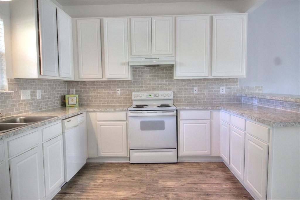 Townhouse for rent at 5 Shields Court, Durham, NC 27713