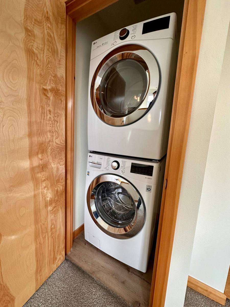 Apartment for rent at 2226 NW 58th St, Seattle, WA 98107