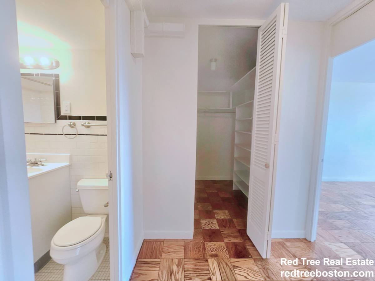 Apartment for rent at 101 Monmouth St #506, Boston, MA 02116