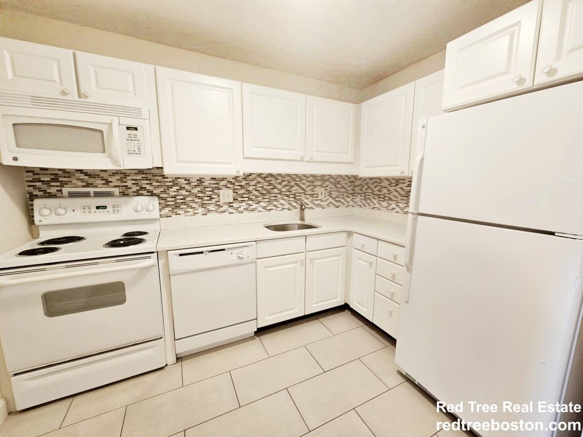 Apartment for rent at 101 Monmouth St #506, Boston, MA 02116