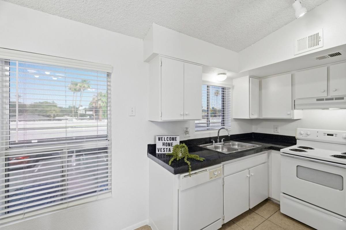 Apartment for rent at 6333 N 12th St, Phoenix, AZ 85014