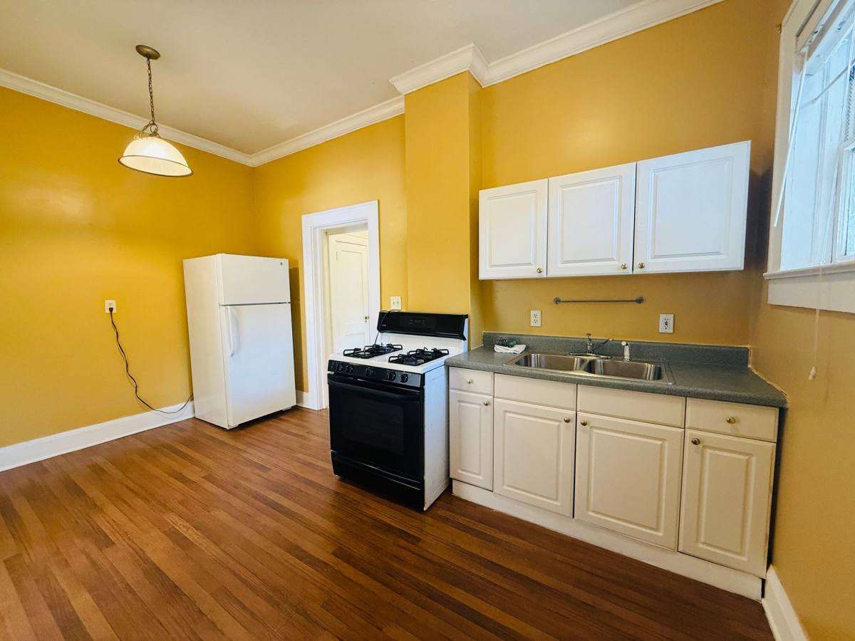 Apartment for rent at 4905 N Central Ave, Tampa, FL 33603