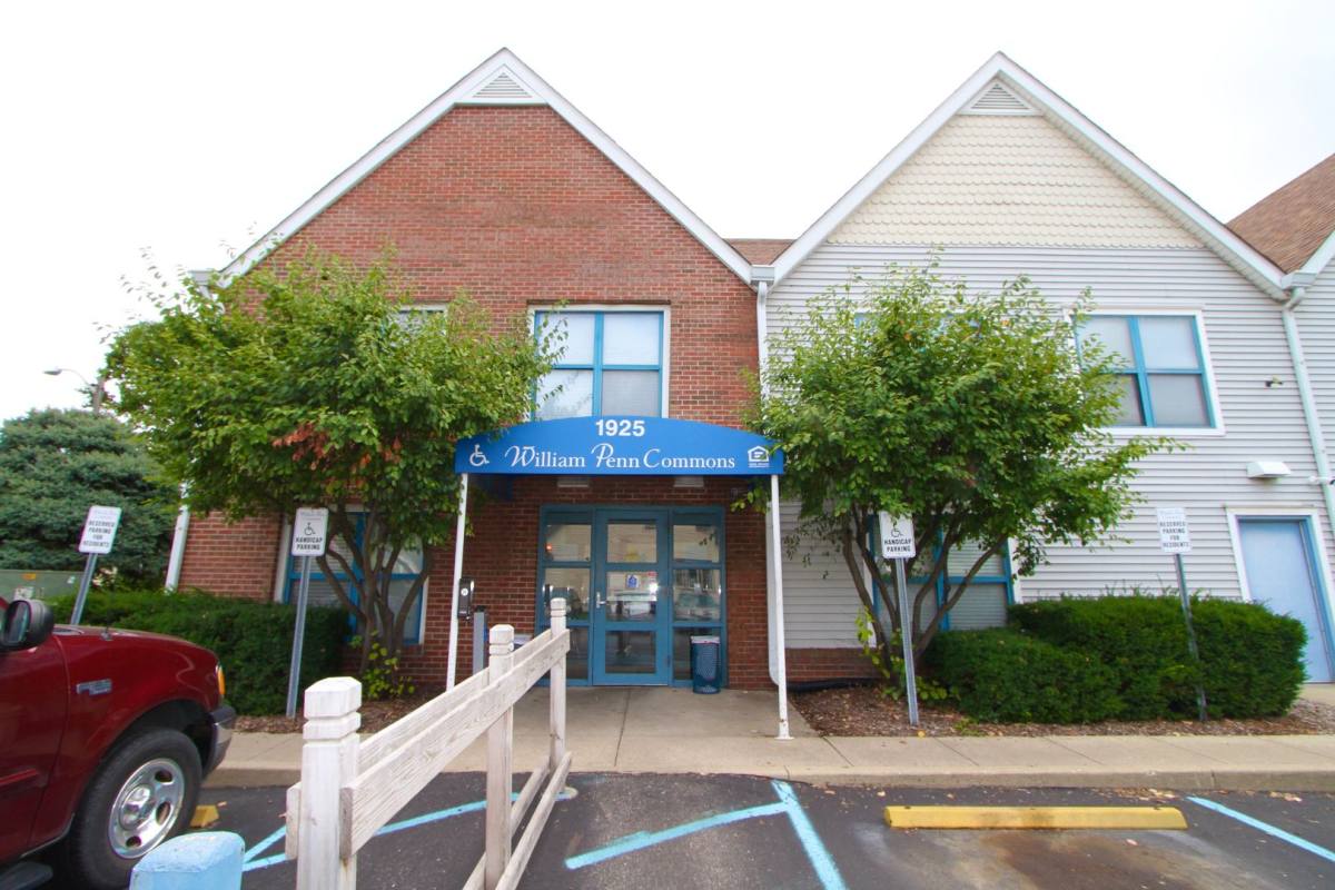 Apartment for rent at 1925 Westview Dr, Indianapolis, IN 46221
