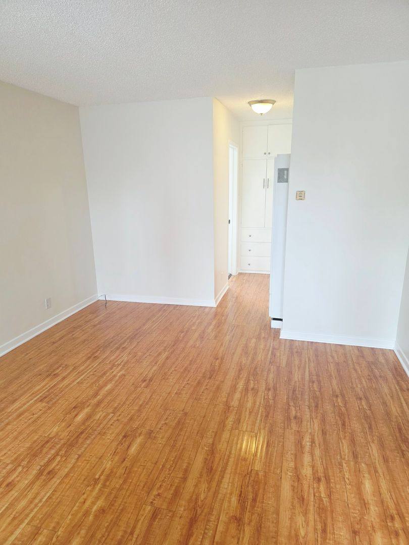 Apartment for rent at 1056 Linden Ave, Glendale, CA 91201