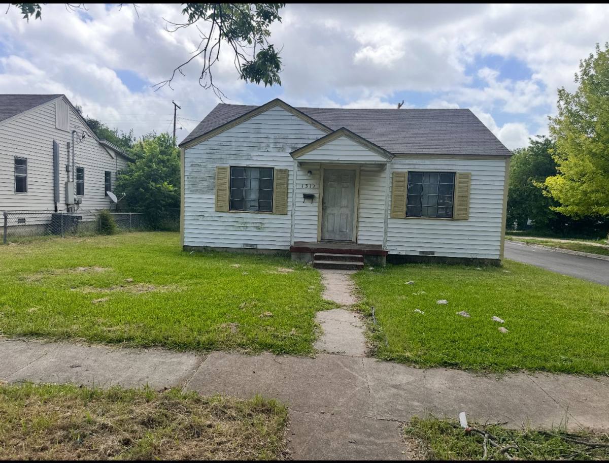 House for rent at 1317 S Main, Temple, TX 76504