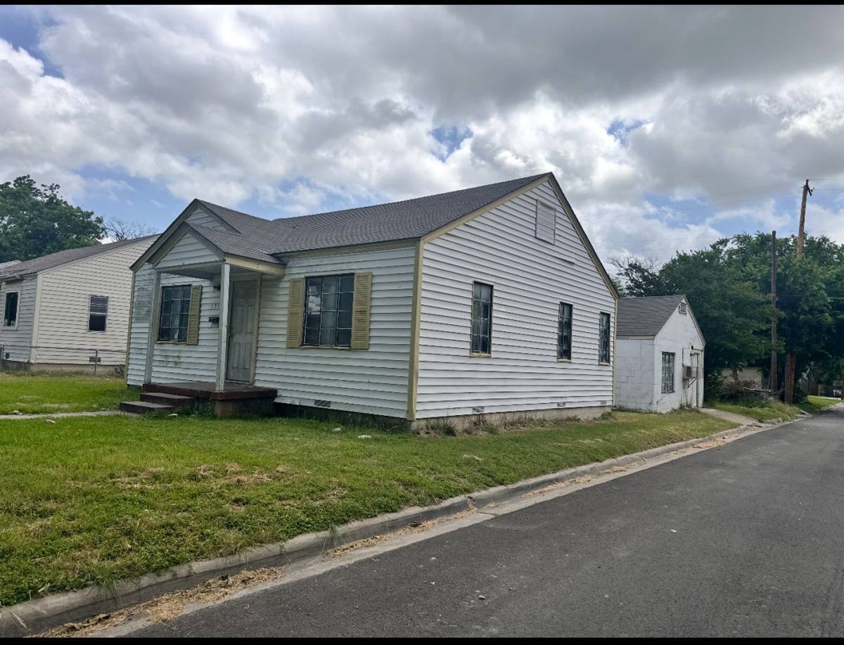 House for rent at 1317 S Main, Temple, TX 76504