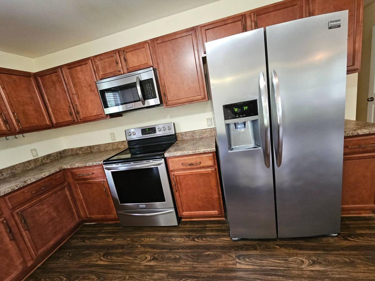 House for rent at 307 Big Tree Lane, Chinquapin, NC 28521